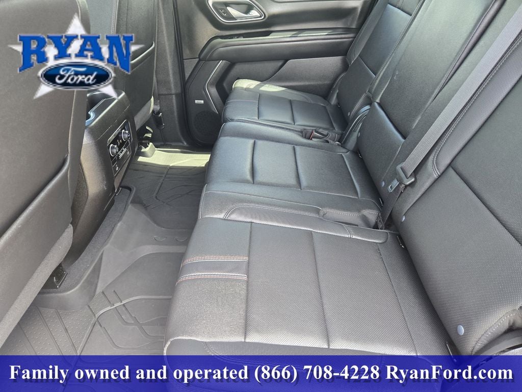 2023 Chevrolet Suburban RST