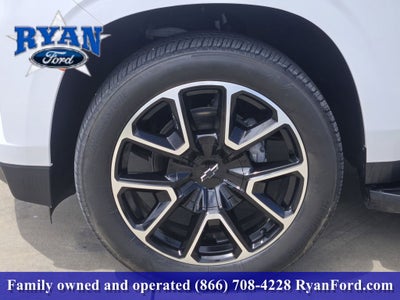 2023 Chevrolet Suburban RST