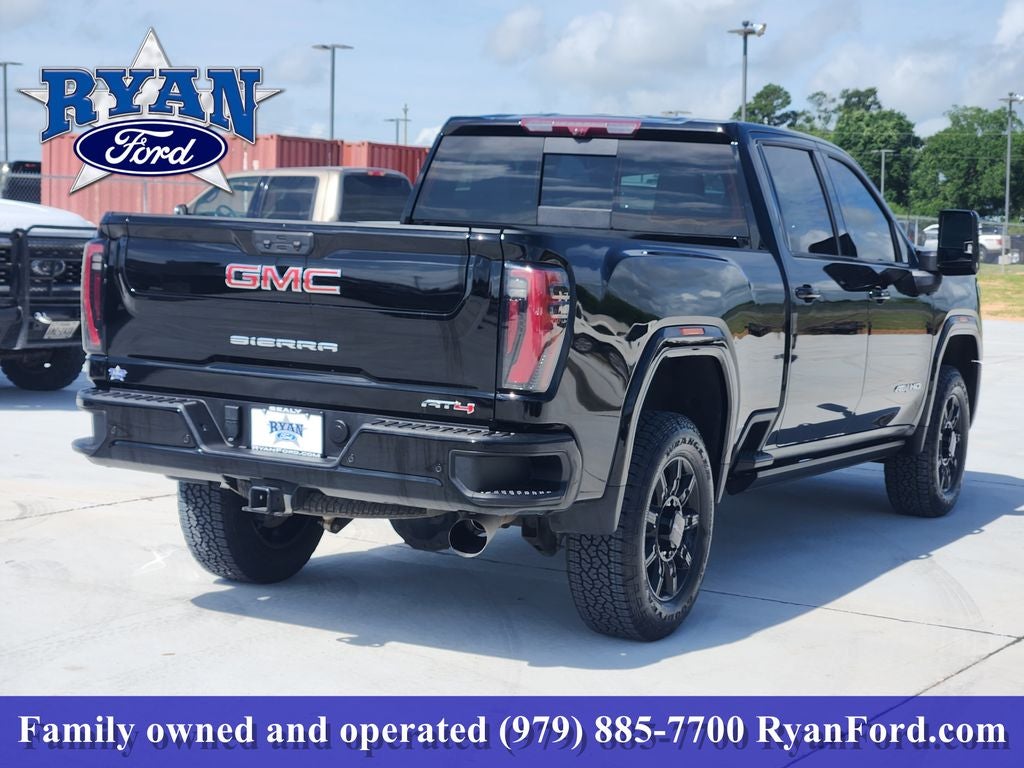2024 GMC Sierra 2500HD AT4