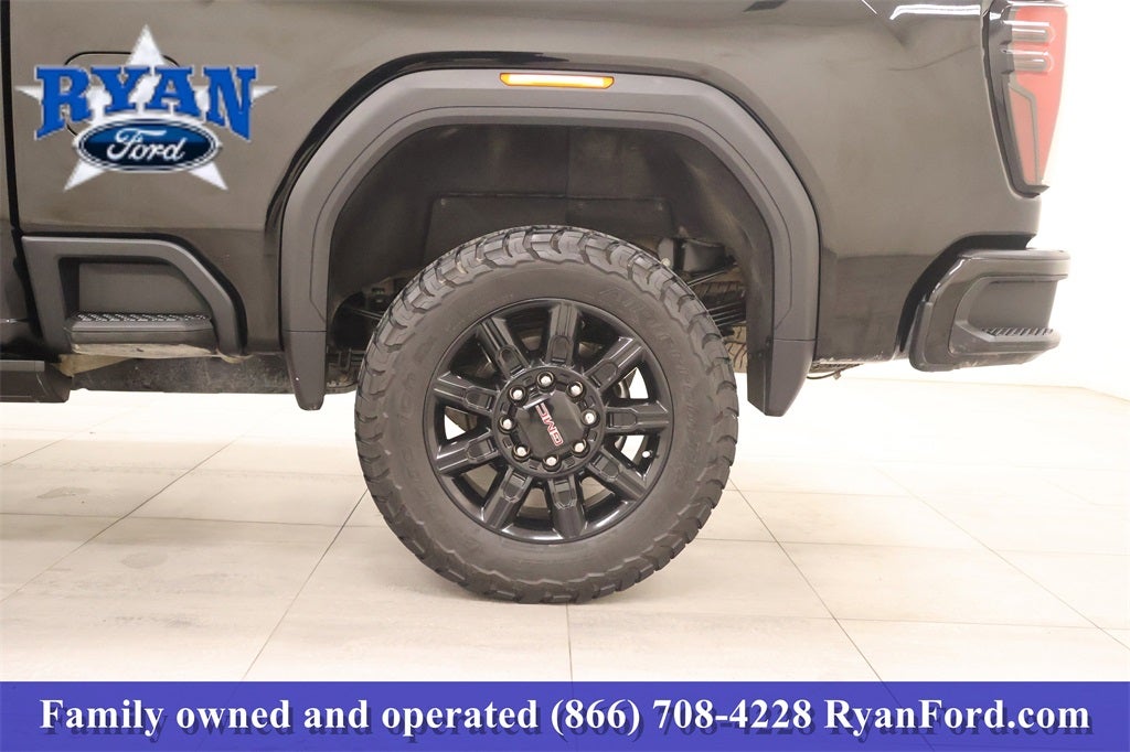 2024 GMC Sierra 2500HD AT4