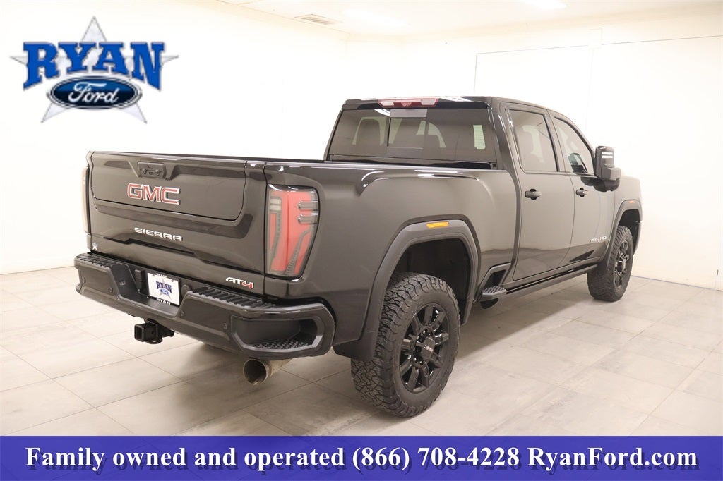 2024 GMC Sierra 2500HD AT4