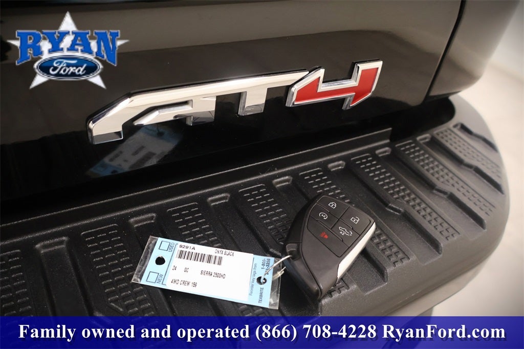 2024 GMC Sierra 2500HD AT4