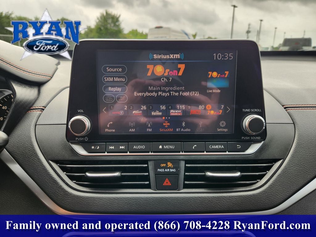 2022 Nissan Altima 2.5 SR