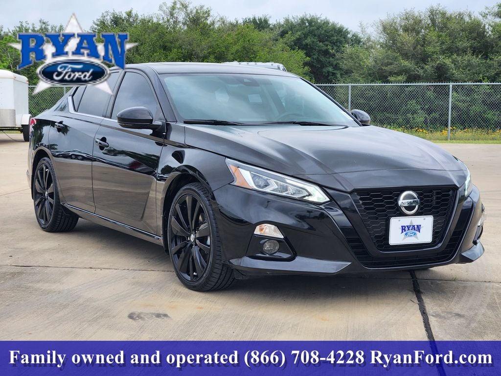 2022 Nissan Altima 2.5 SR