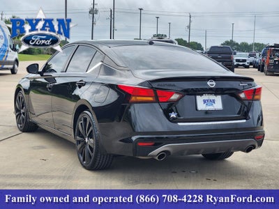 2022 Nissan Altima 2.5 SR