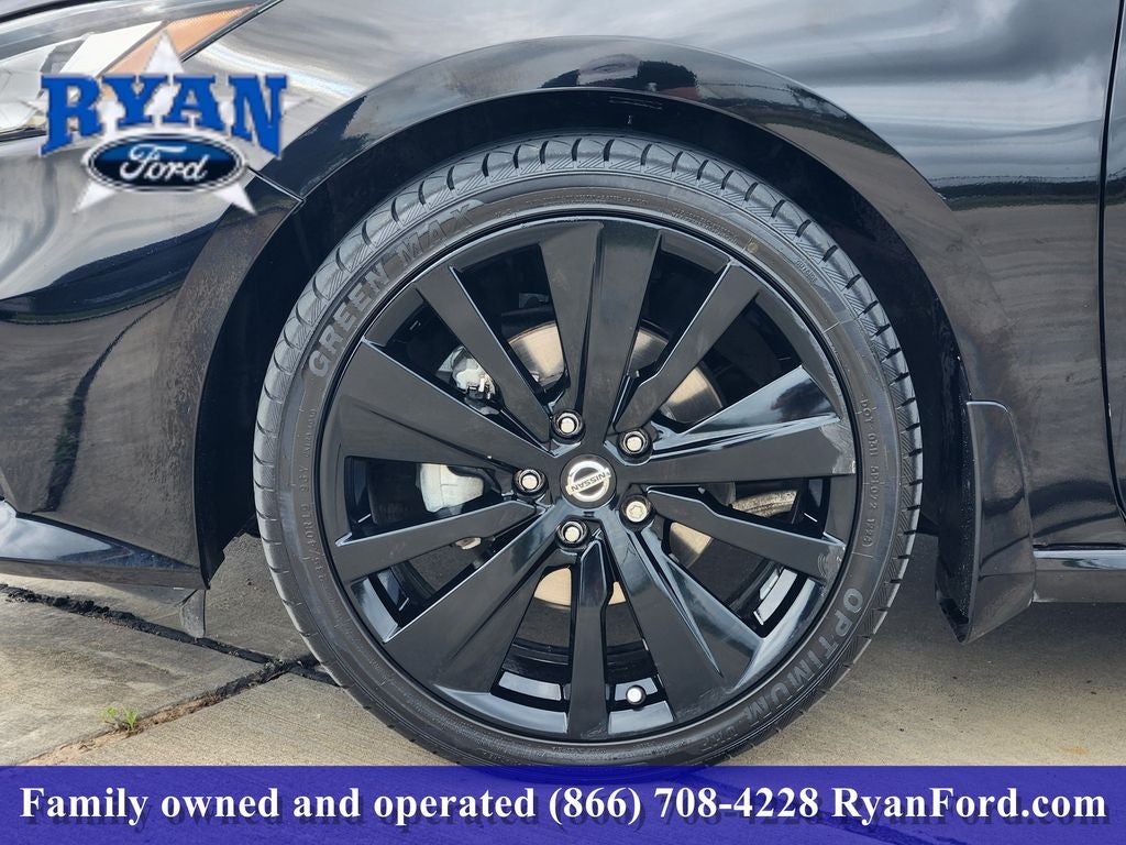 2022 Nissan Altima 2.5 SR