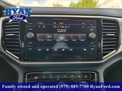 2022 Volkswagen Atlas Cross Sport 2.0T SE w/ Technology
