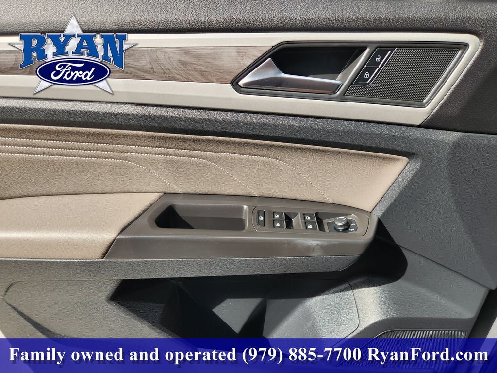 2022 Volkswagen Atlas Cross Sport 2.0T SE w/ Technology