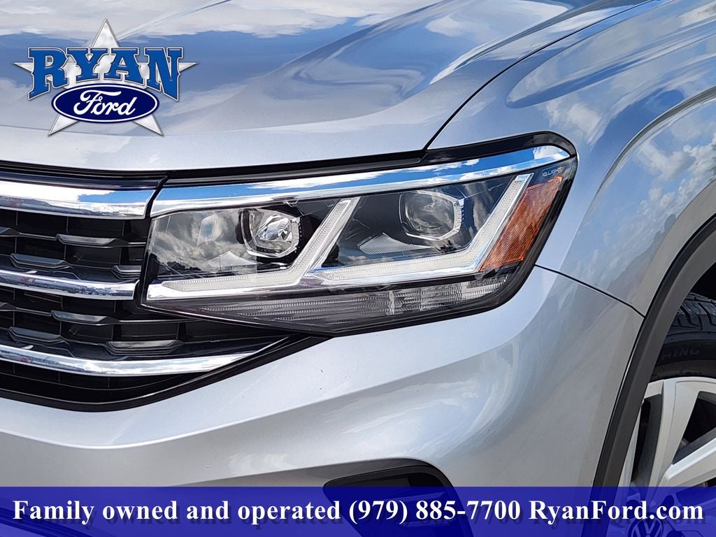 2022 Volkswagen Atlas Cross Sport 2.0T SE w/ Technology