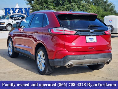 2022 Ford Edge Titanium
