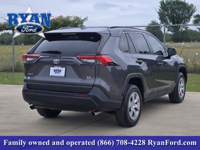 2020 Toyota RAV4 LE