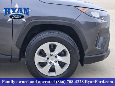 2020 Toyota RAV4 LE