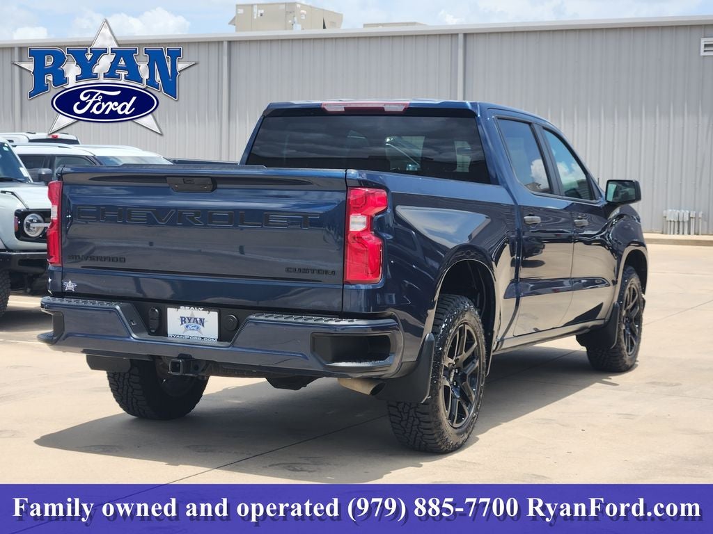 2022 Chevrolet Silverado 1500 LTD Custom
