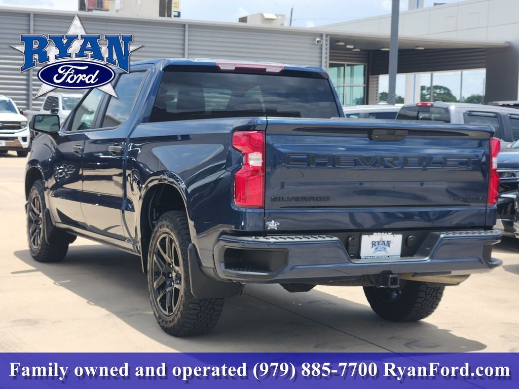 2022 Chevrolet Silverado 1500 LTD Custom