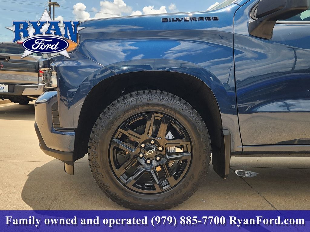 2022 Chevrolet Silverado 1500 LTD Custom