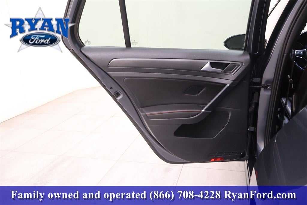 2019 Volkswagen Golf GTI 2.0T SE