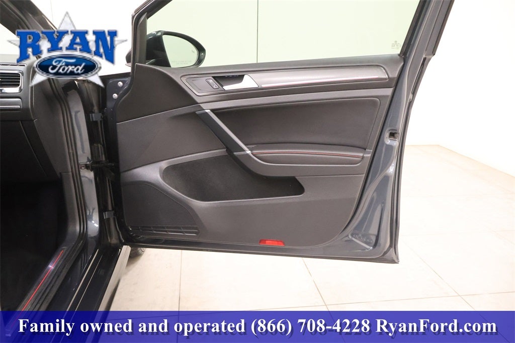 2019 Volkswagen Golf GTI 2.0T SE