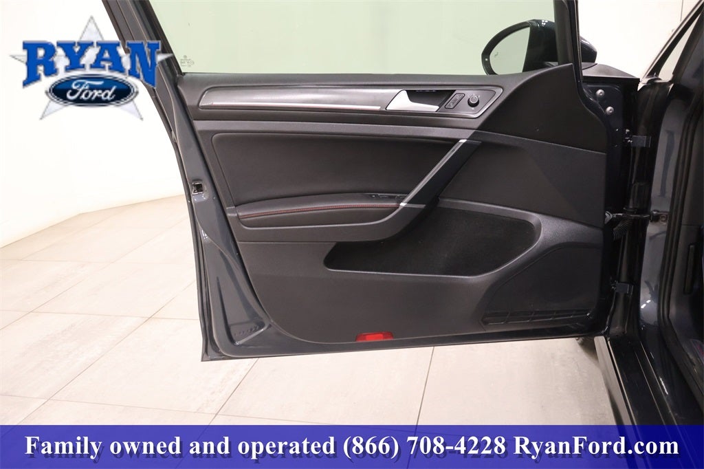 2019 Volkswagen Golf GTI 2.0T SE