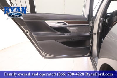 2022 BMW 7 Series 750i xDrive