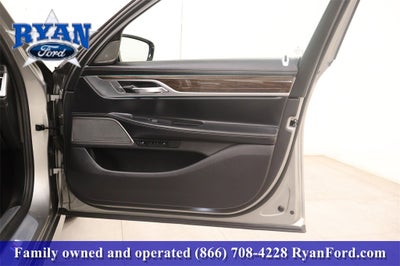 2022 BMW 7 Series 750i xDrive