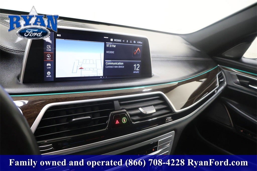 2022 BMW 7 Series 750i xDrive