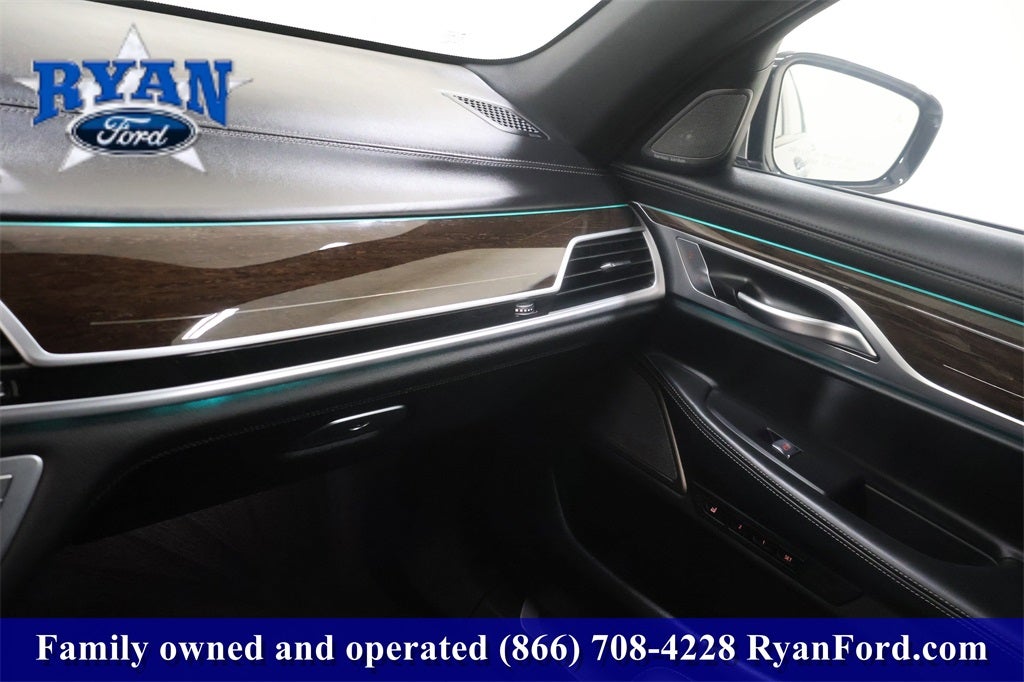 2022 BMW 7 Series 750i xDrive