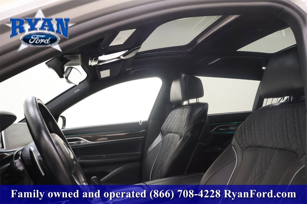 2022 BMW 7 Series 750i xDrive