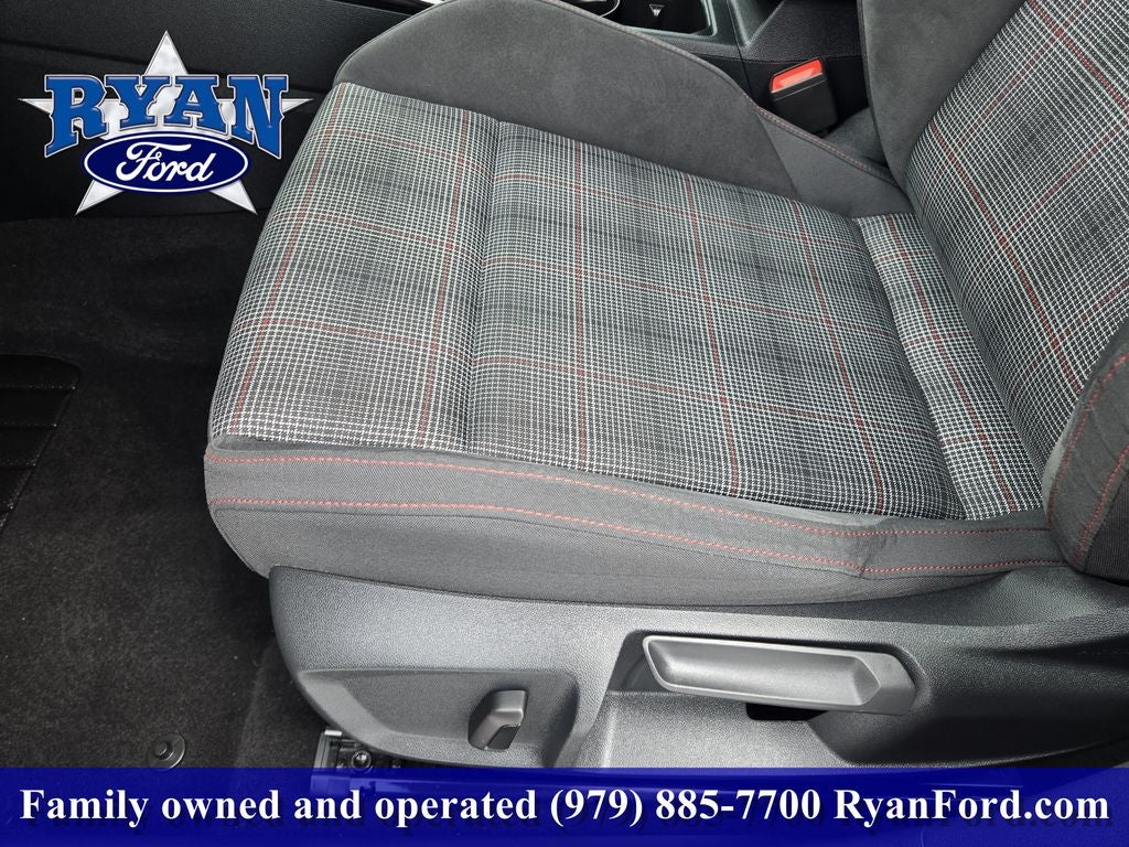 2024 Volkswagen Golf GTI 2.0T SE