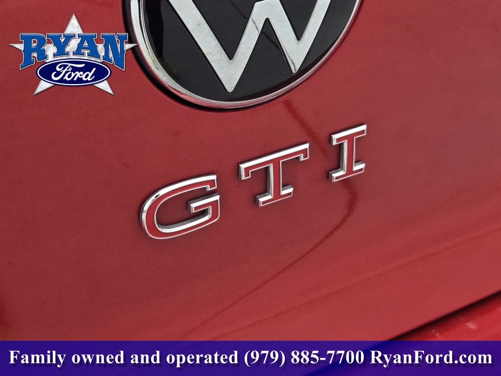 2024 Volkswagen Golf GTI 2.0T SE