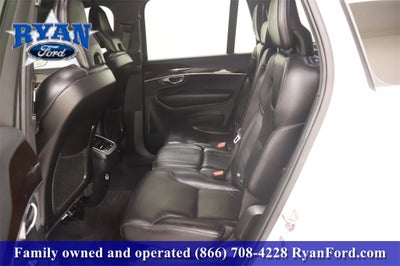 2019 Volvo XC90 T5 Momentum