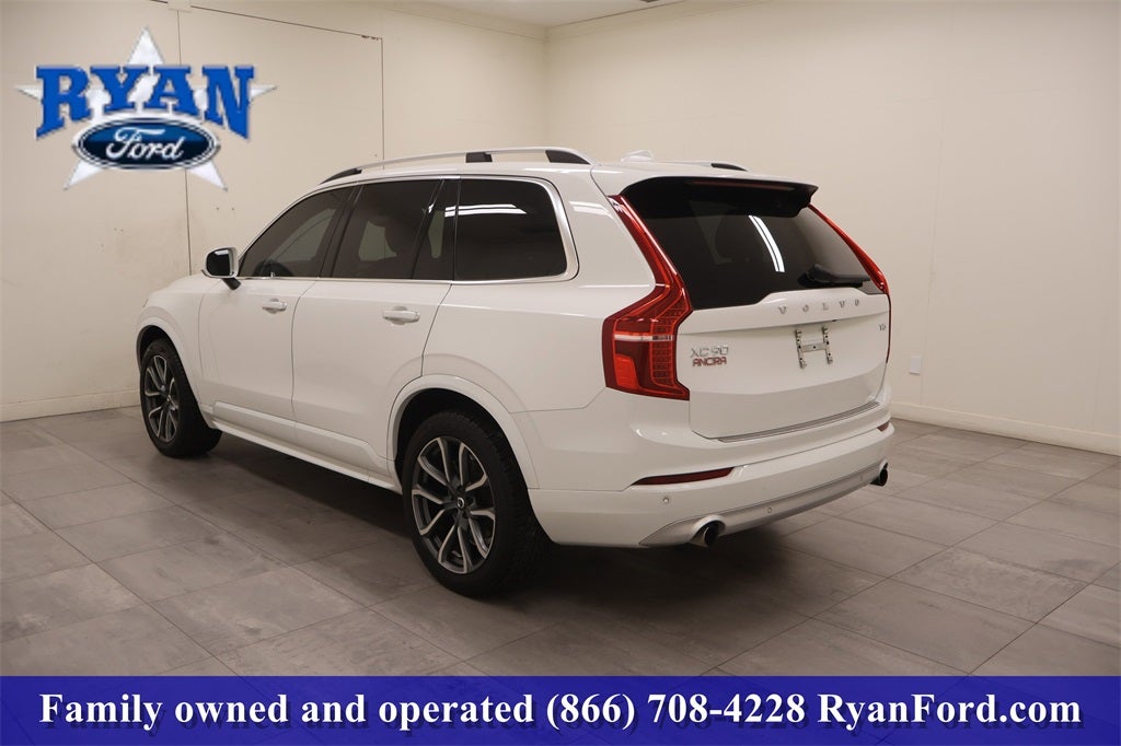 2019 Volvo XC90 T5 Momentum