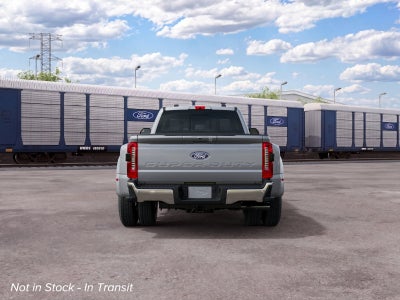 2027 Ford Super Duty F-350® Lariat®