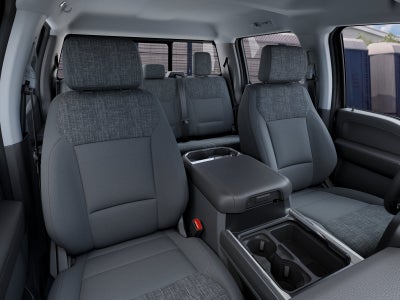 2027 Ford Super Duty F-350® XLT