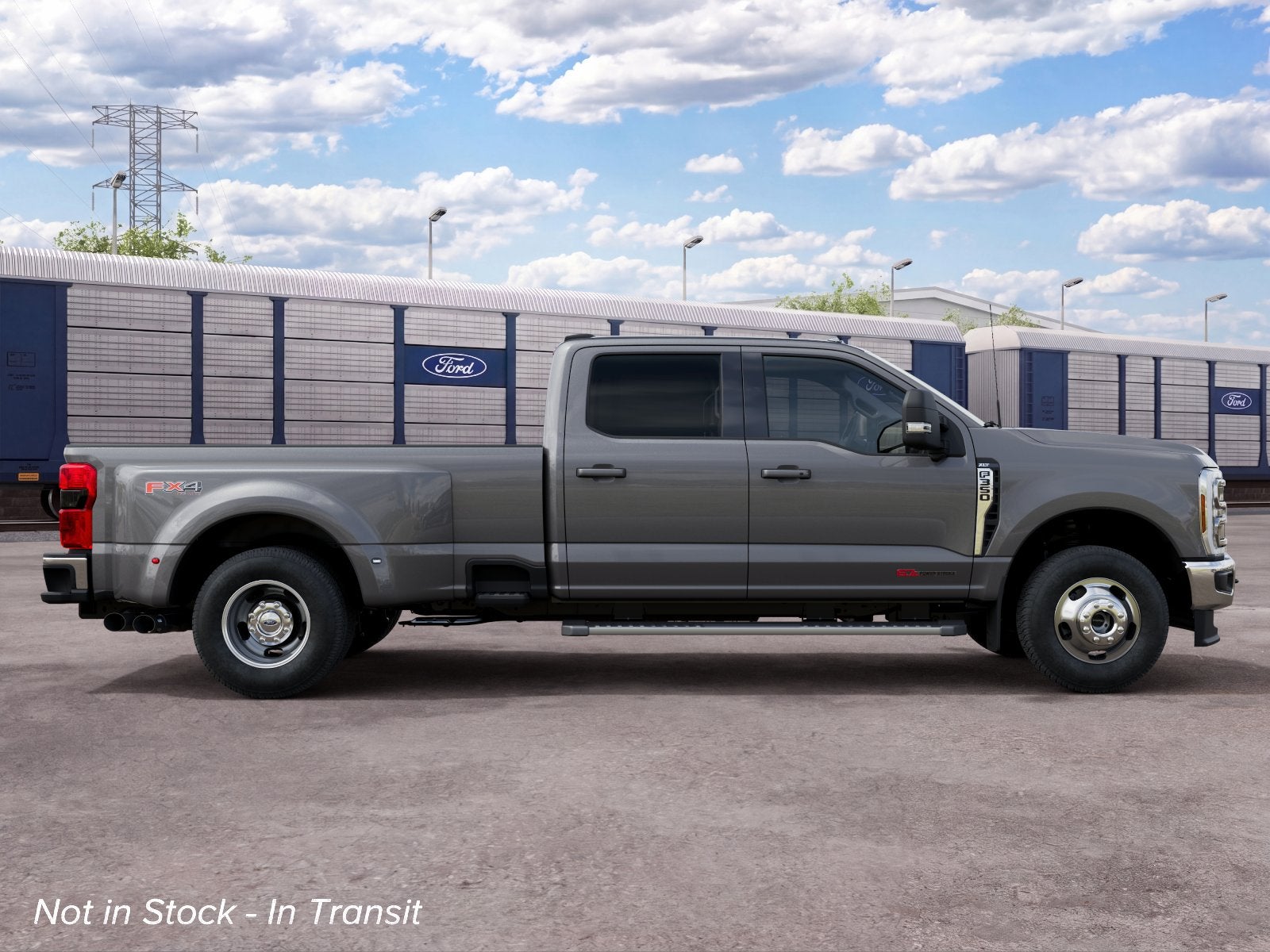 2027 Ford Super Duty F-350® XLT
