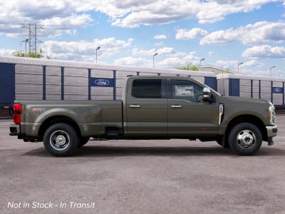 2027 Ford Super Duty F-350® Lariat®