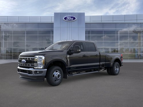 2026 Ford Super Duty F-350® XLT