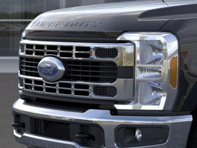 2026 Ford Super Duty F-350® XLT