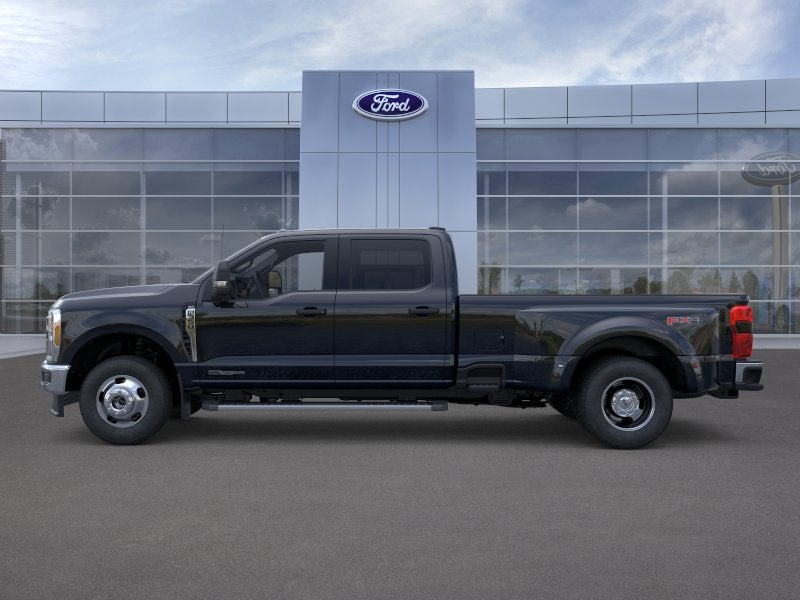 2026 Ford Super Duty F-350® XLT
