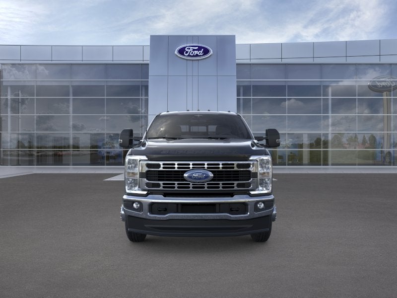 2026 Ford Super Duty F-350® XLT