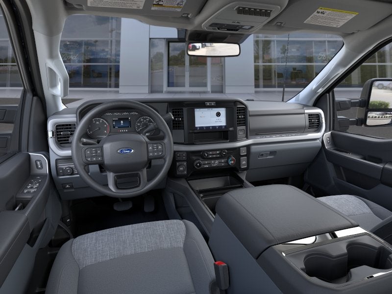 2026 Ford Super Duty F-350® XLT