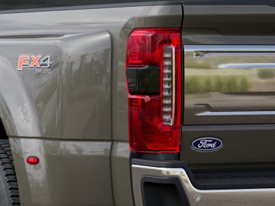2027 Ford Super Duty F-450® King Ranch®