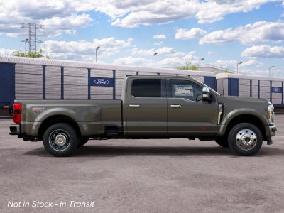 2027 Ford Super Duty F-450® King Ranch®